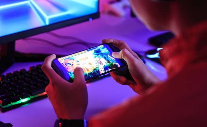 The Mobile Gaming Revolution Changing the Landscape of Traditional Gaming