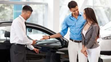 What To Know About a Used Car Dealer