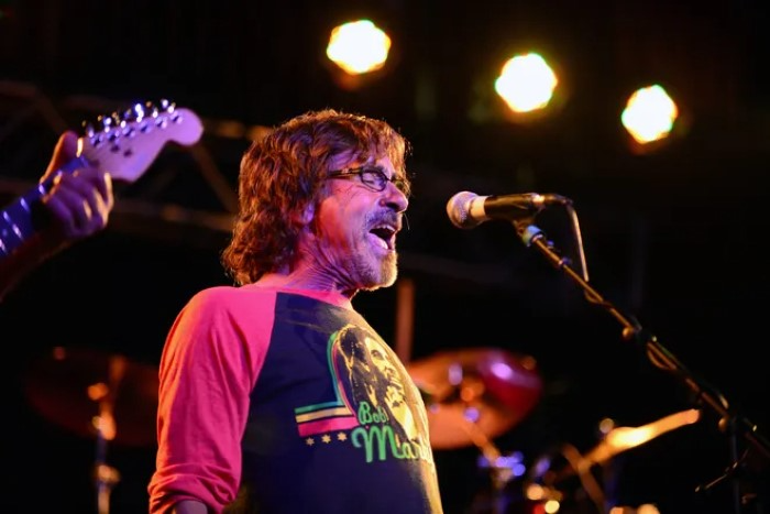 Donnie Iris Personal Information Overview