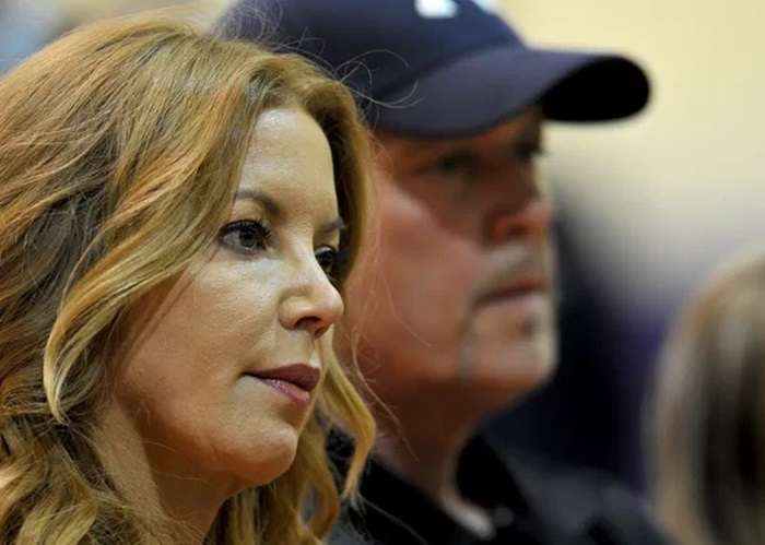 Jeanie Buss Details about Net Worth