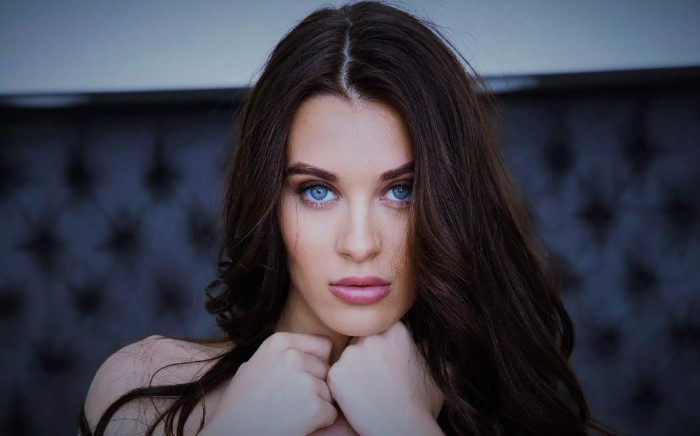 Lana Rhoades Biography