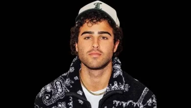 nick nayersina net worth