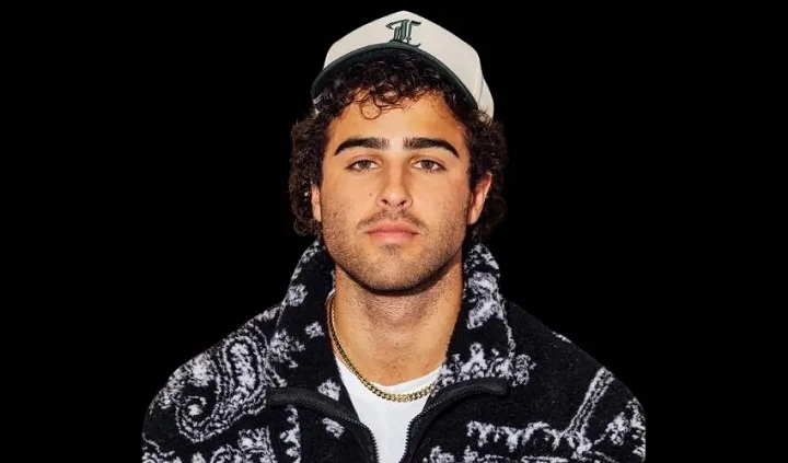 nick nayersina net worth