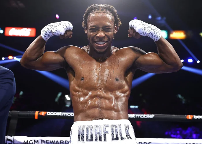Keyshawn Davis A Year in Fighter Cashflow