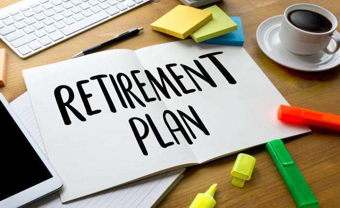 bigstock Retirement Plan Savings Senio 157923236 650x434 1